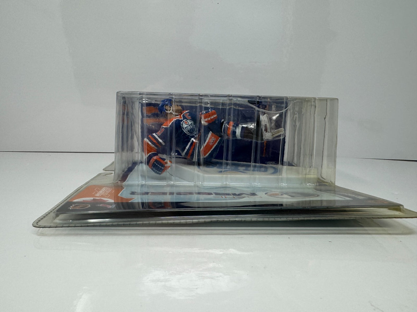 Mcfarlane NHL  Mark Messier Edmonton Oilers Blue Jersey Series 5 Figure