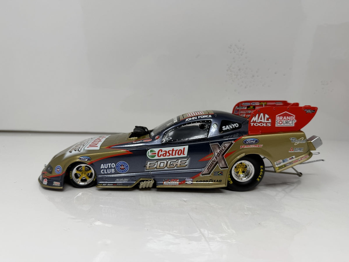 Action NHRA John Force Castrol Edge 2009 Mustang Liquid Color 1:24 Diecast