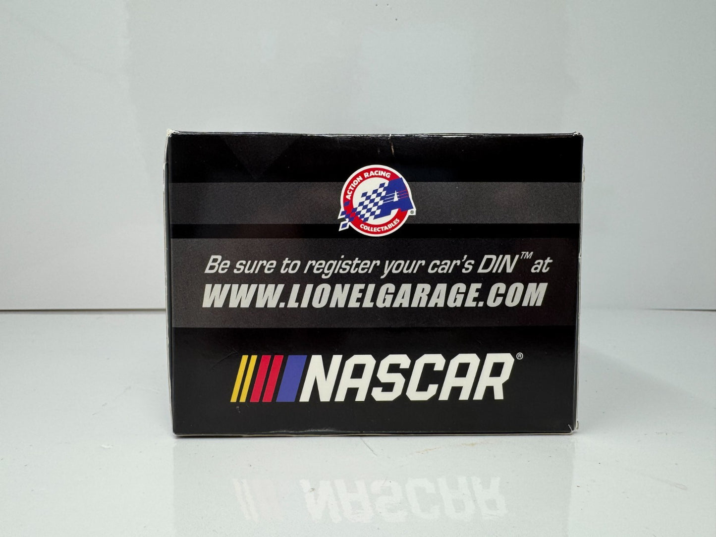 Lionel NASCAR Kevin Harvick #4 Busch Light Harvick Raced 2023 Ford 1:24 Diecast