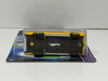 Hot Wheels Motown Metal 1969 Pontiac GTO 1:64 Diecast Yellow V3