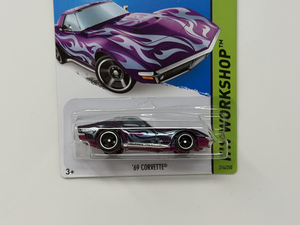 Hot Wheels Super Treasure Hunt 1969 Corvette Heat Fleet 1:64 Diecast STH