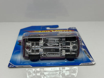 Hot Wheels Muscle Mania 1967 Shelby GT500 1:64 Diecast Factory Sealed