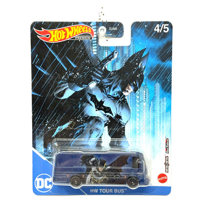 Hot Wheels Premium DC HW Tour Bus Batman 1:64 Diecast