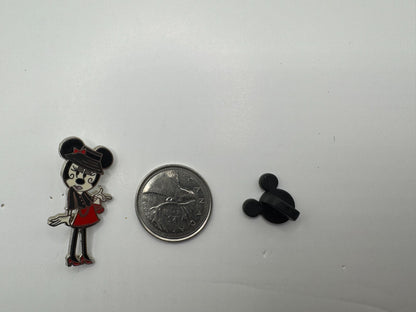 Disney Minnie Mouse Paris Fashion Glamour Wearing a Hat Trading Pin DC2S2