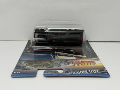Hot Wheels Hot Wagons Custom 1966 GTO Wagon 1:64 Diecast
