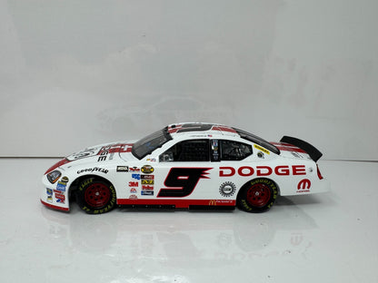 Action NASCAR Kasey Kahne #9 Reverse Pit Cap Car 2005 Dodge Charger 1:24 Diecast