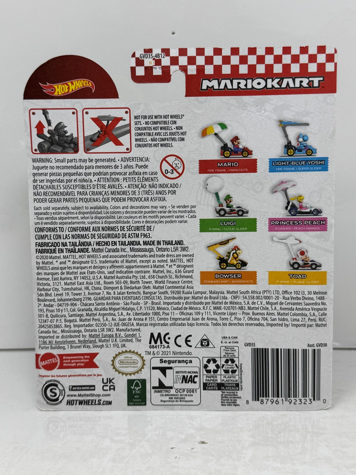 Hot Wheels Mario Kart Luigi P-Wing + Cloud Glider 1:64 Diecast
