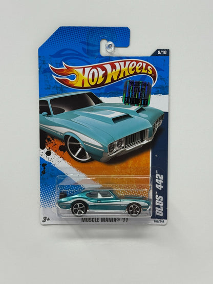 Hot Wheels Muscle Mania 1970 Oldsmobile 442 1:64 Diecast Factory Sealed Teal