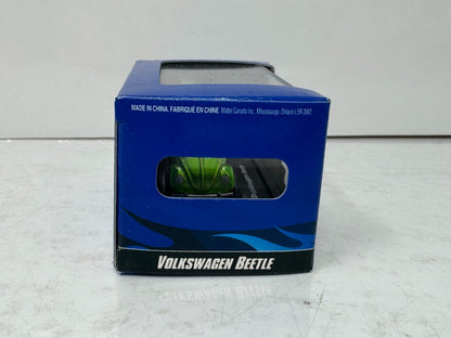 Hot Wheels Collectibles Volkswagen Beetle Green 1:87 Diecast Car w/ Case RARE