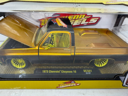 M2 Machines 1973 Chevrolet Cheyenne 10 Truck Weekend of Wheels 1:24 Diecast