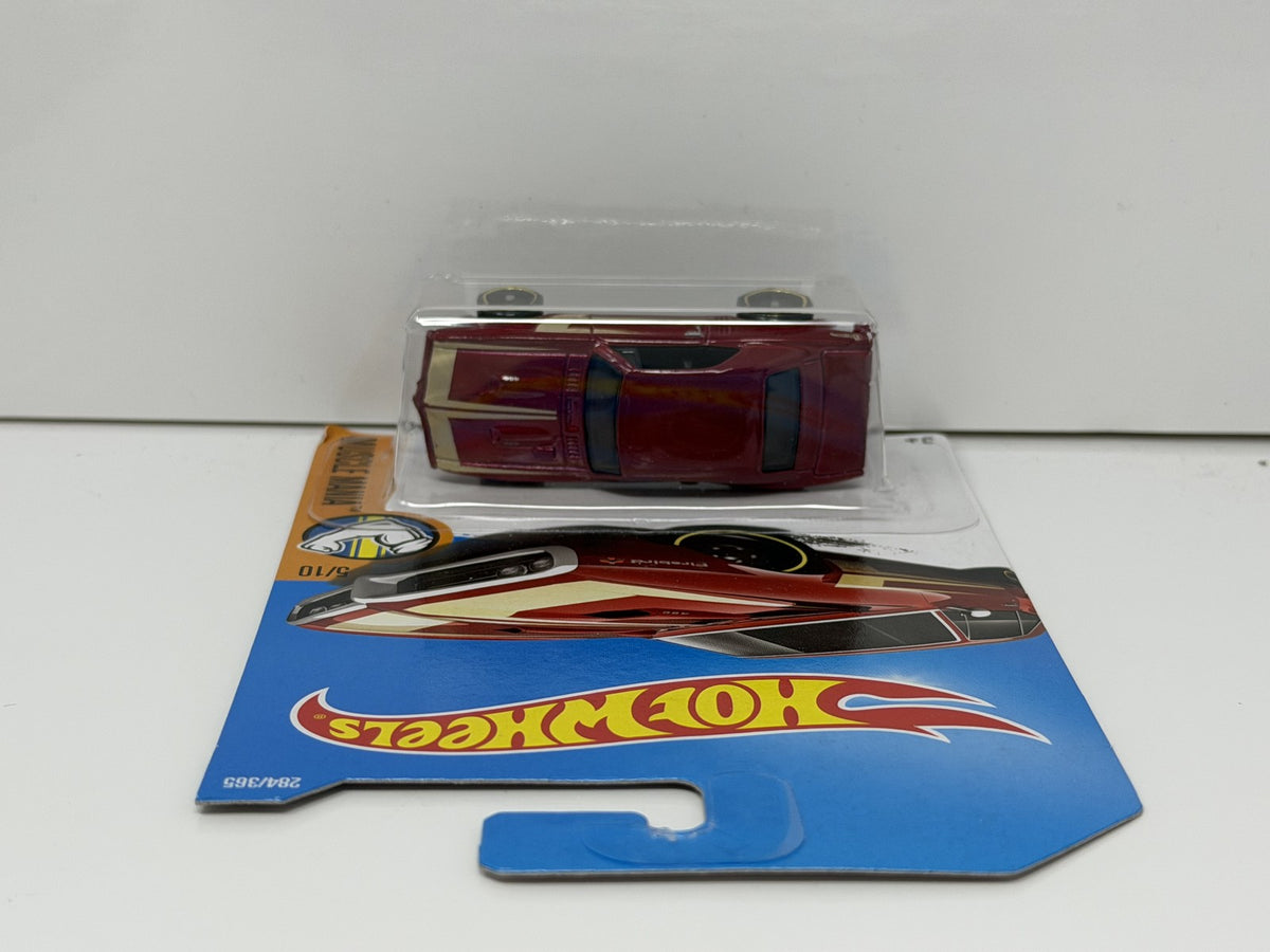 Hot Wheels Muscle Mania 1967 Pontiac Firebird 400 1:64 Diecast Red