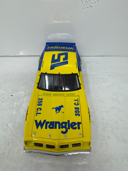 Action Nascar Legendary #15 Dale Earnhardt Wrangler 1979 Ventura 1:24 Diecast