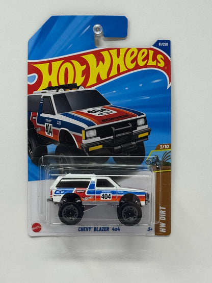 Hot Wheels Dirt 1985 Chevy Blazer 4x4 1:64 Diecast