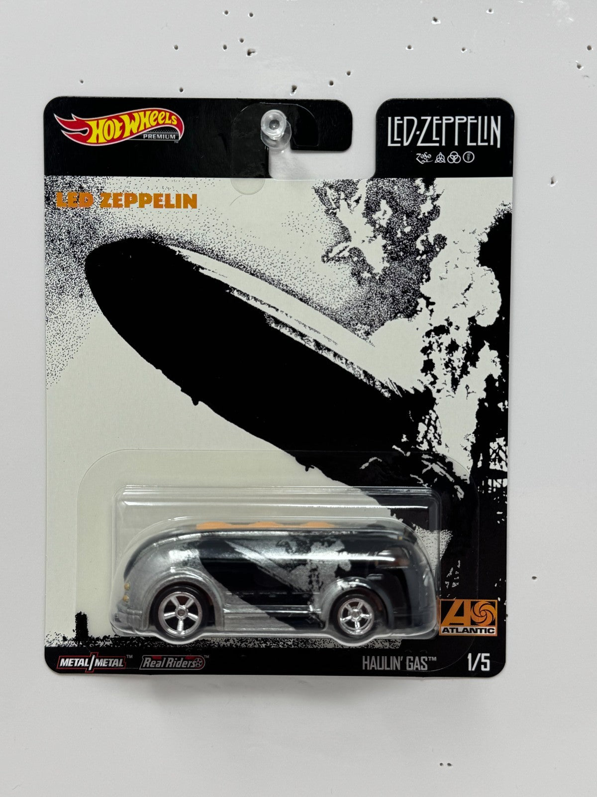 Hot Wheels Premium Led Zeppelin Haulin' Gas 1:64 Diecast