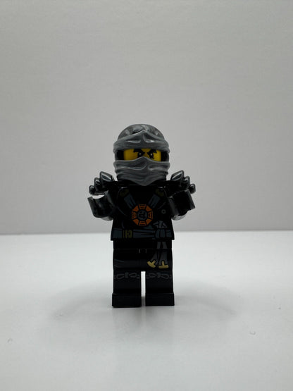 LEGO Ninjago Cole with Deepstone Armor Minifigure