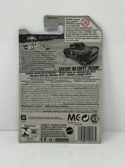 Hot Wheels HW City Works '12 Custom 1969 Chevy Pickup 1:64 Diecast