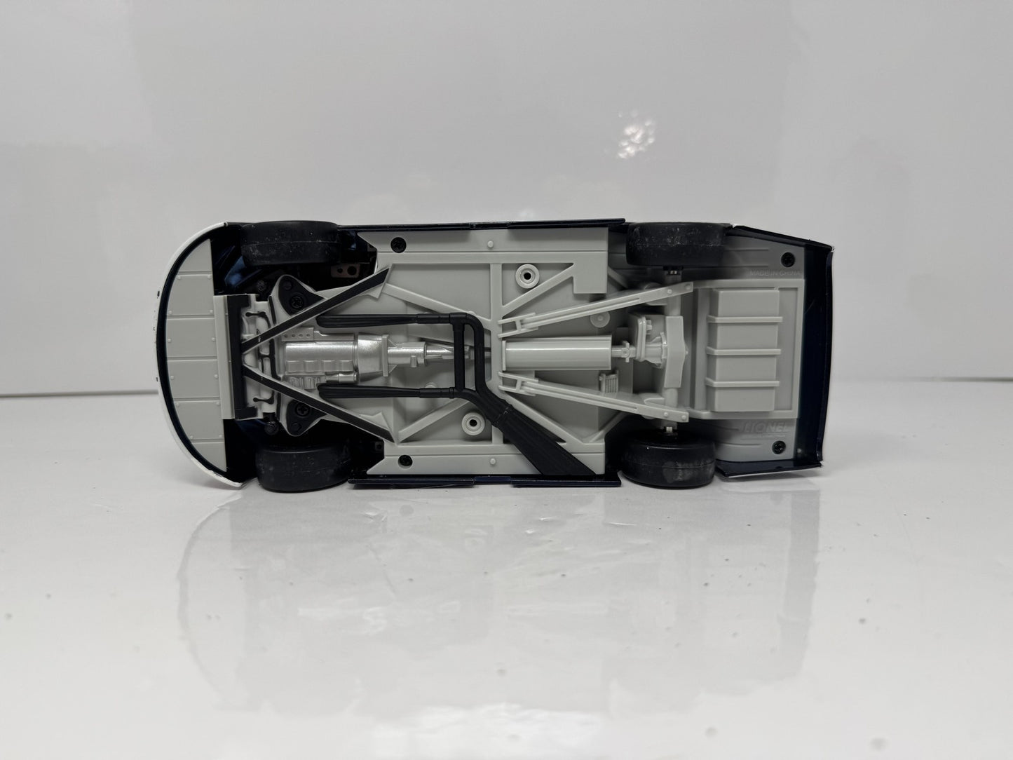 Lionel NASCAR William Byron #24 Liberty University Camaro Chrome 1:24 Diecast