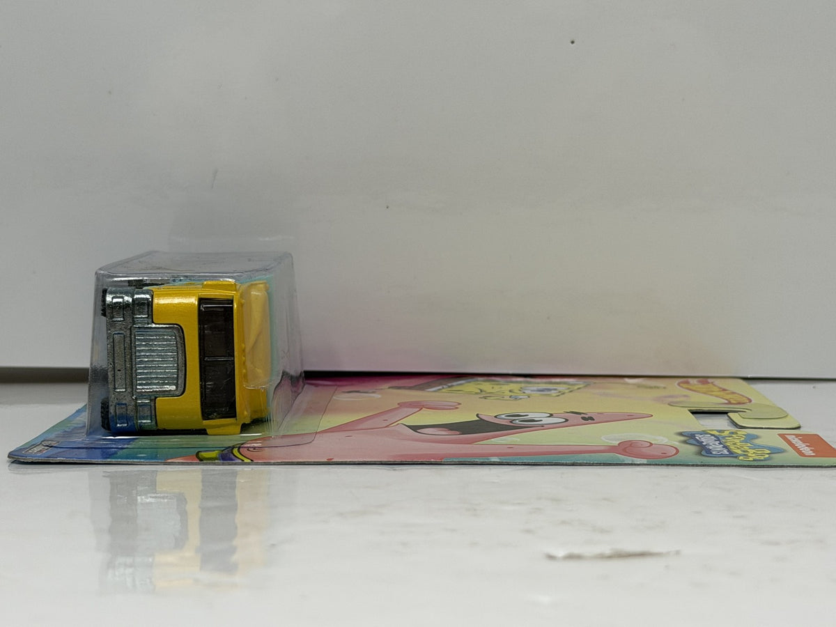 Hot Wheels SpongeBob SquarePants Hiway Hauler 1:64 Diecast Real Riders