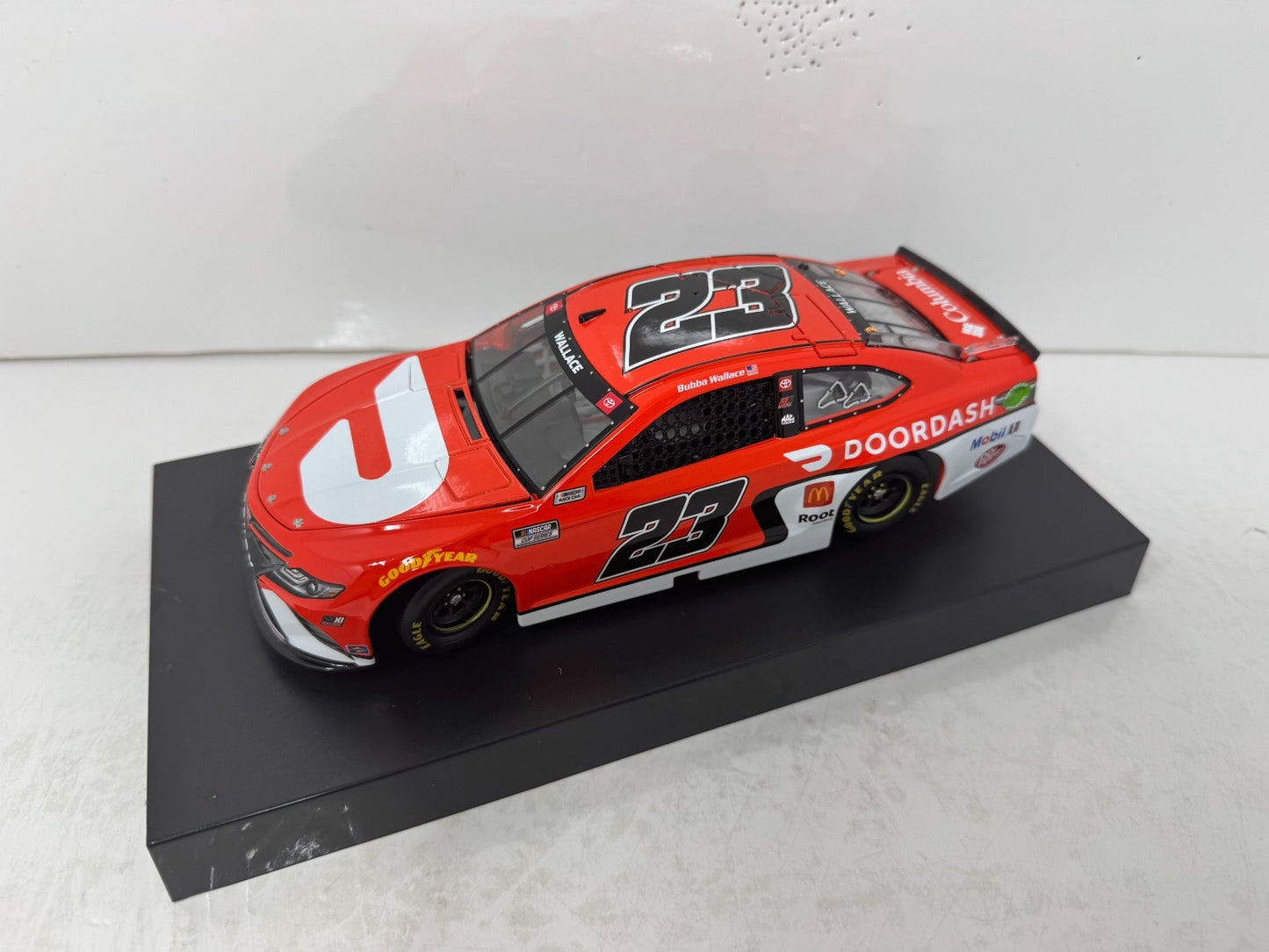 Lionel NASCAR RCCA Elite #23 Bubba Wallace DoorDash 2021 Camry 1:24 Diecast