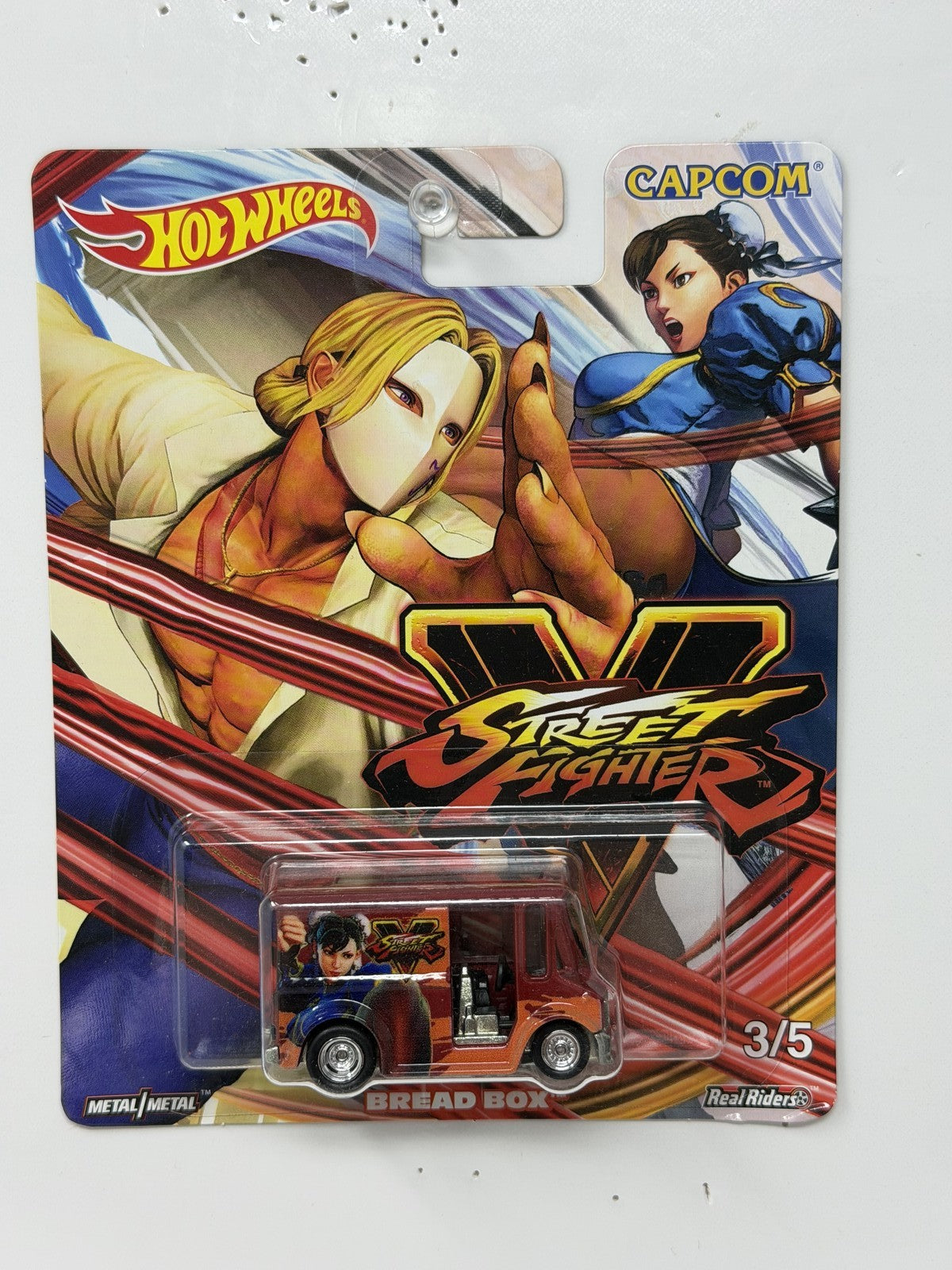 Hot Wheels Street Fighter V Bread Box 1:64 Diecast Real Riders