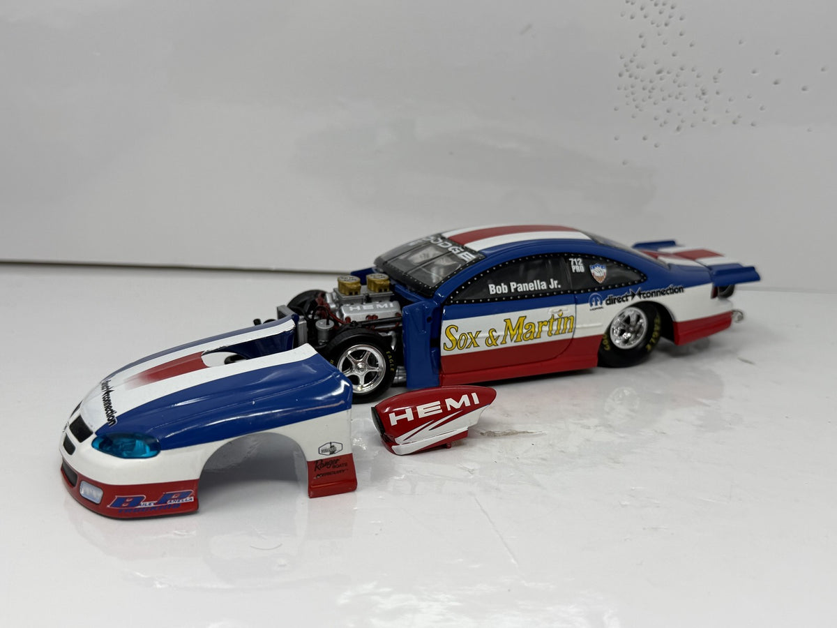 Racing Champions NHRA Sox & Martin 2007 Dodge Stratus Pro Stock 1:24 Diecast