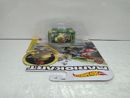 Hot Wheels Mario Kart Bowser Jr Flame Flyer 1:64 Diecast