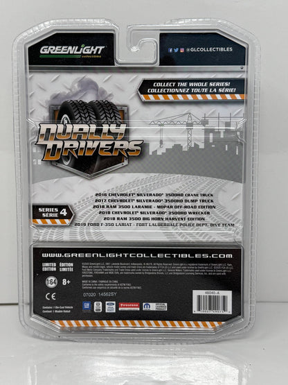 Greenlight Dually Drivers 2016 Chevrolet Silverado 3500HD CHASE 1:64 Diecast