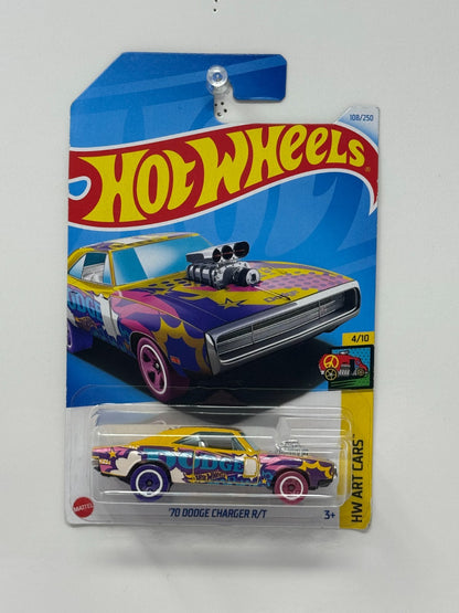 Hot Wheels Art Cars 1970 Dodge Charger RT 1:64 Diecast Purple Pink