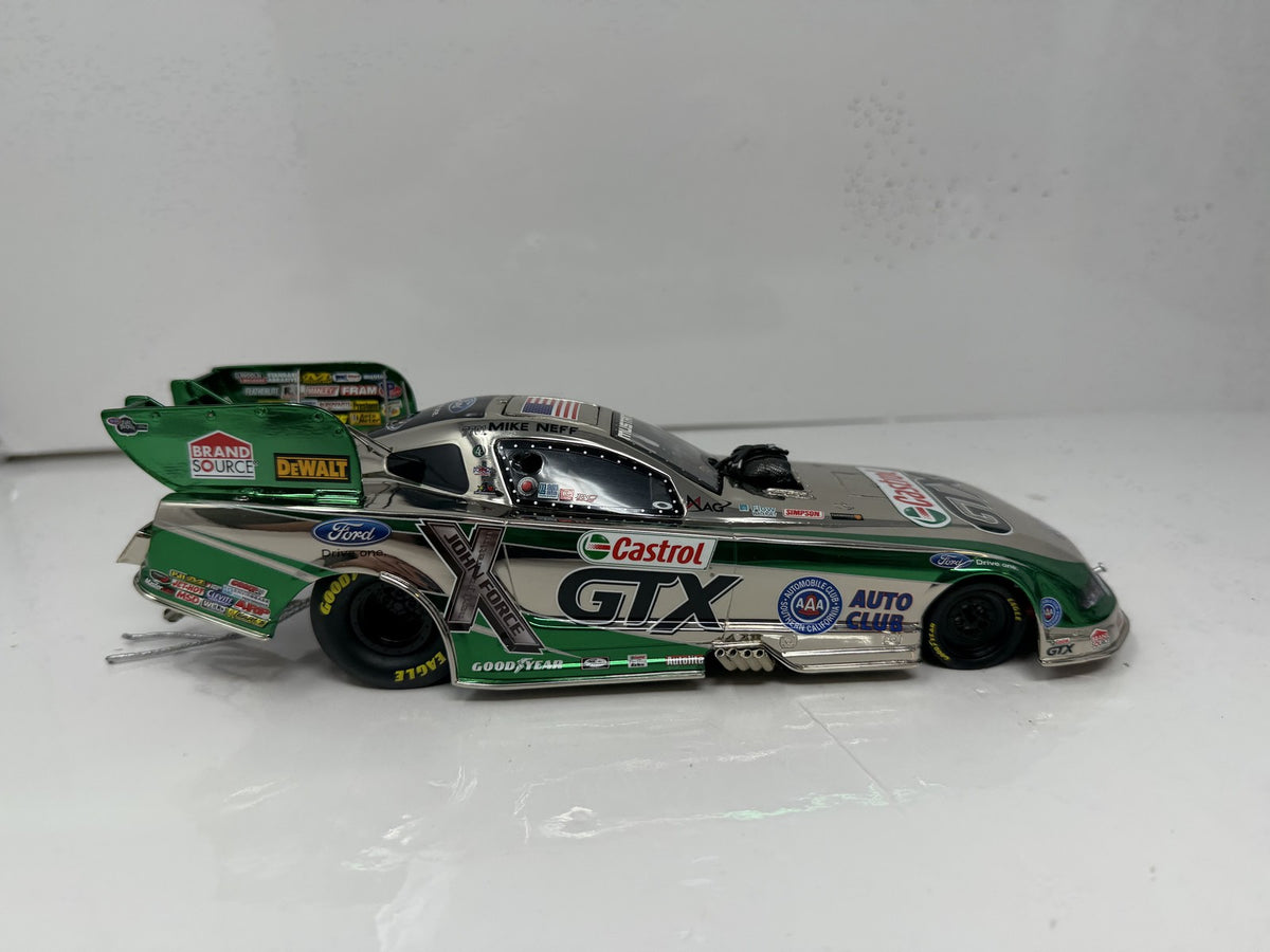 Action NHRA Mike Neff Castrol 2011 Ford Mustang Color Chrome 1:24 Diecast