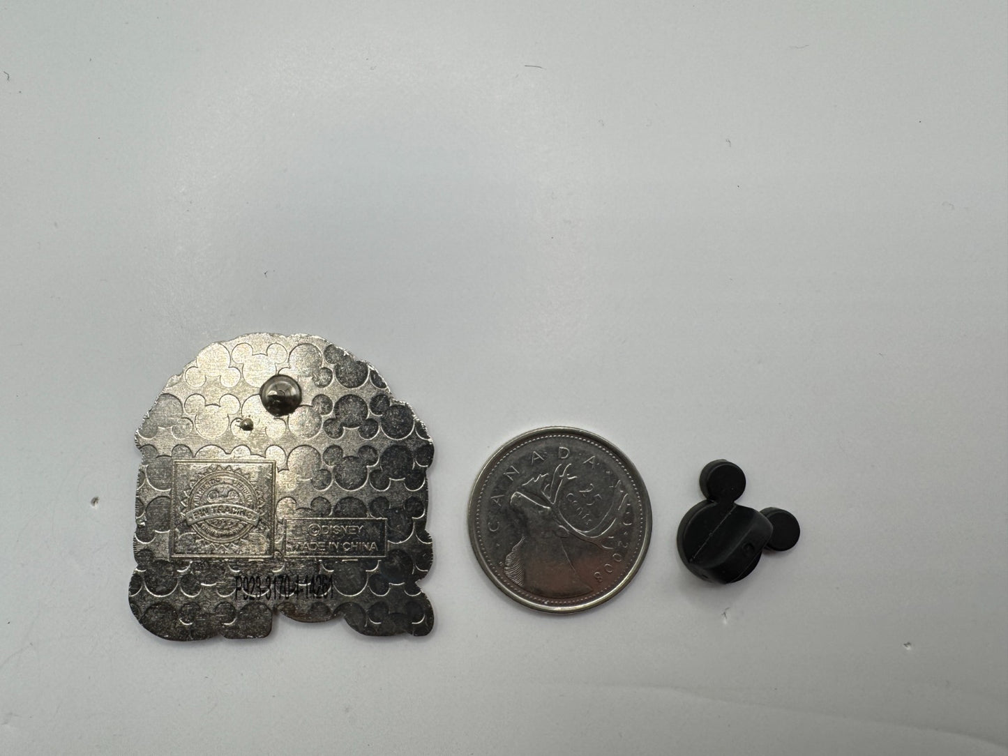 WDW Disney Pluto Animal Kingdom 2015 Starter Trading Pin DC2S12