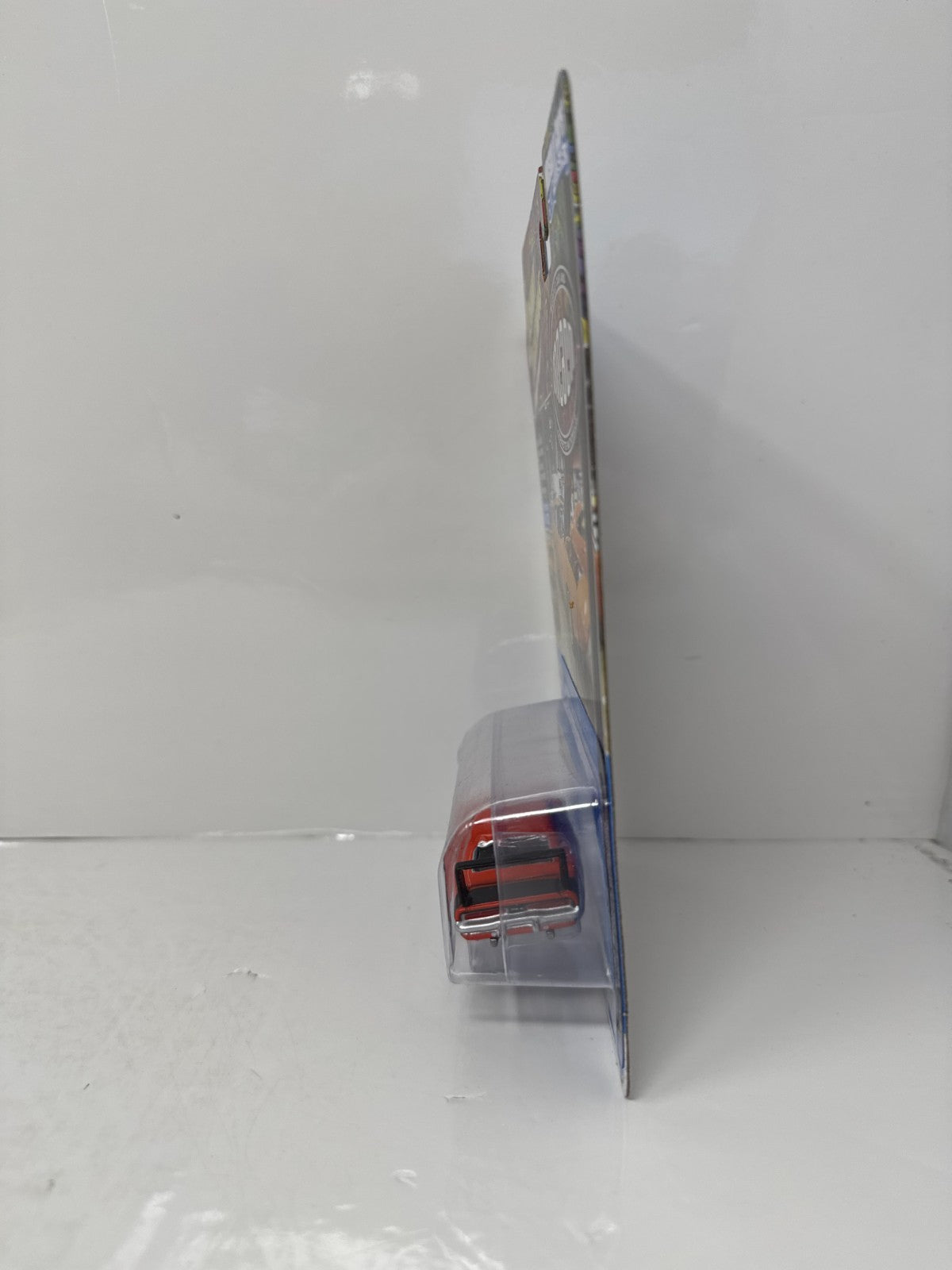 Johnny Lightning MCACN 1969 Dodge Charger Daytona 1:64 Diecast