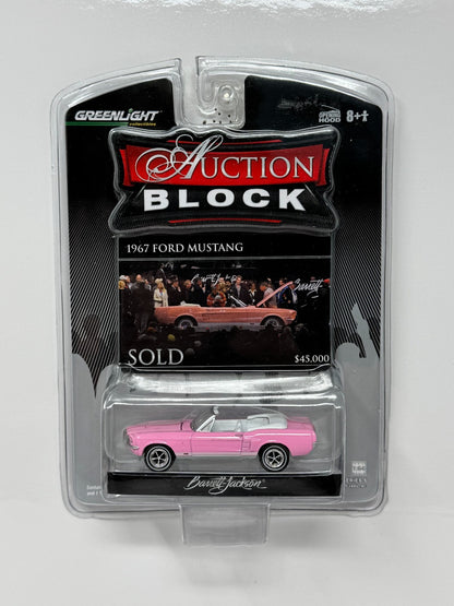 Greenlight Auction Block 1967 Ford Mustang Convertible 1:64 Diecast