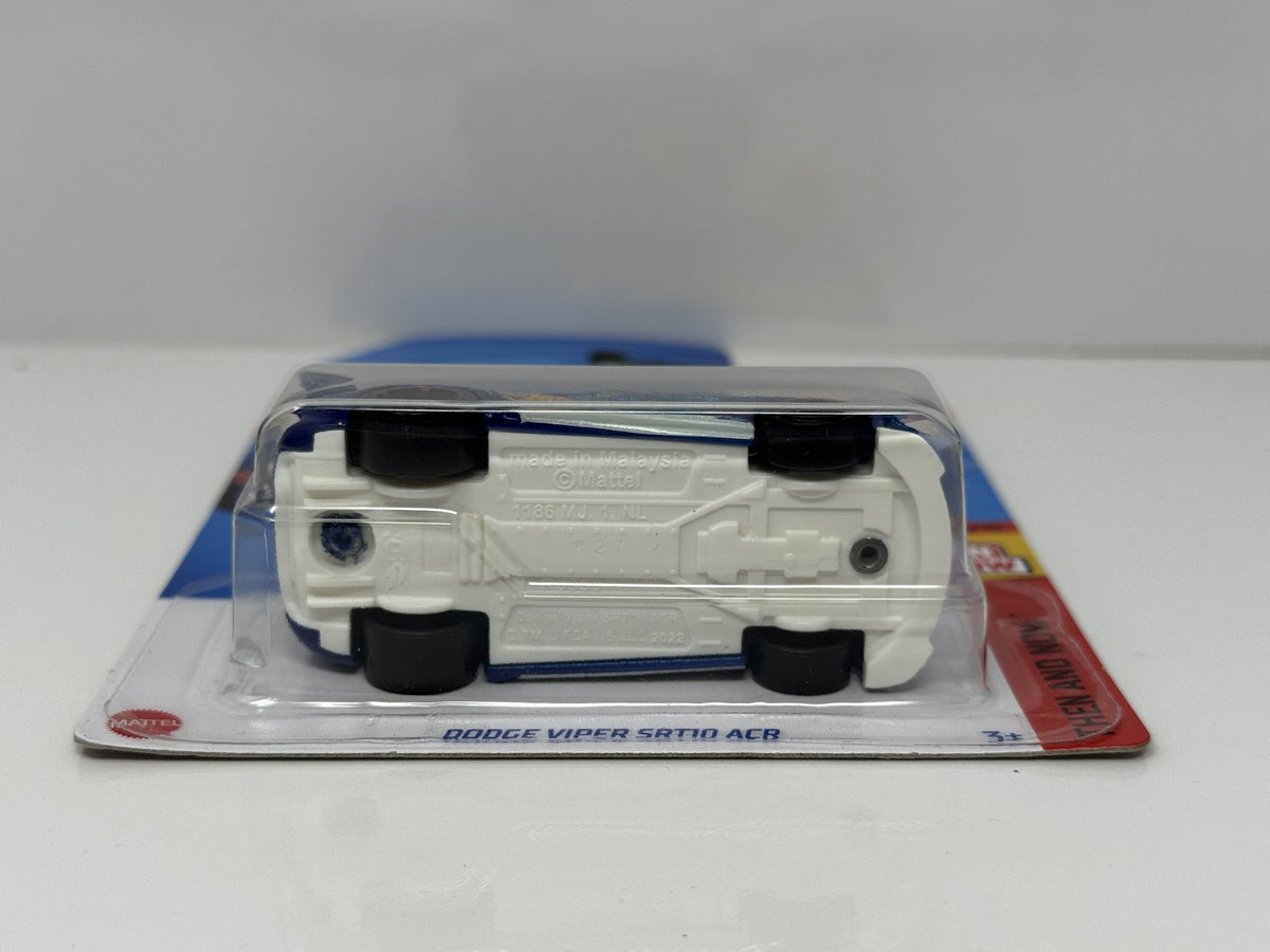 Hot Wheels Then and Now Dodge Viper SRT10 ACR 1:64 Diecast Blue