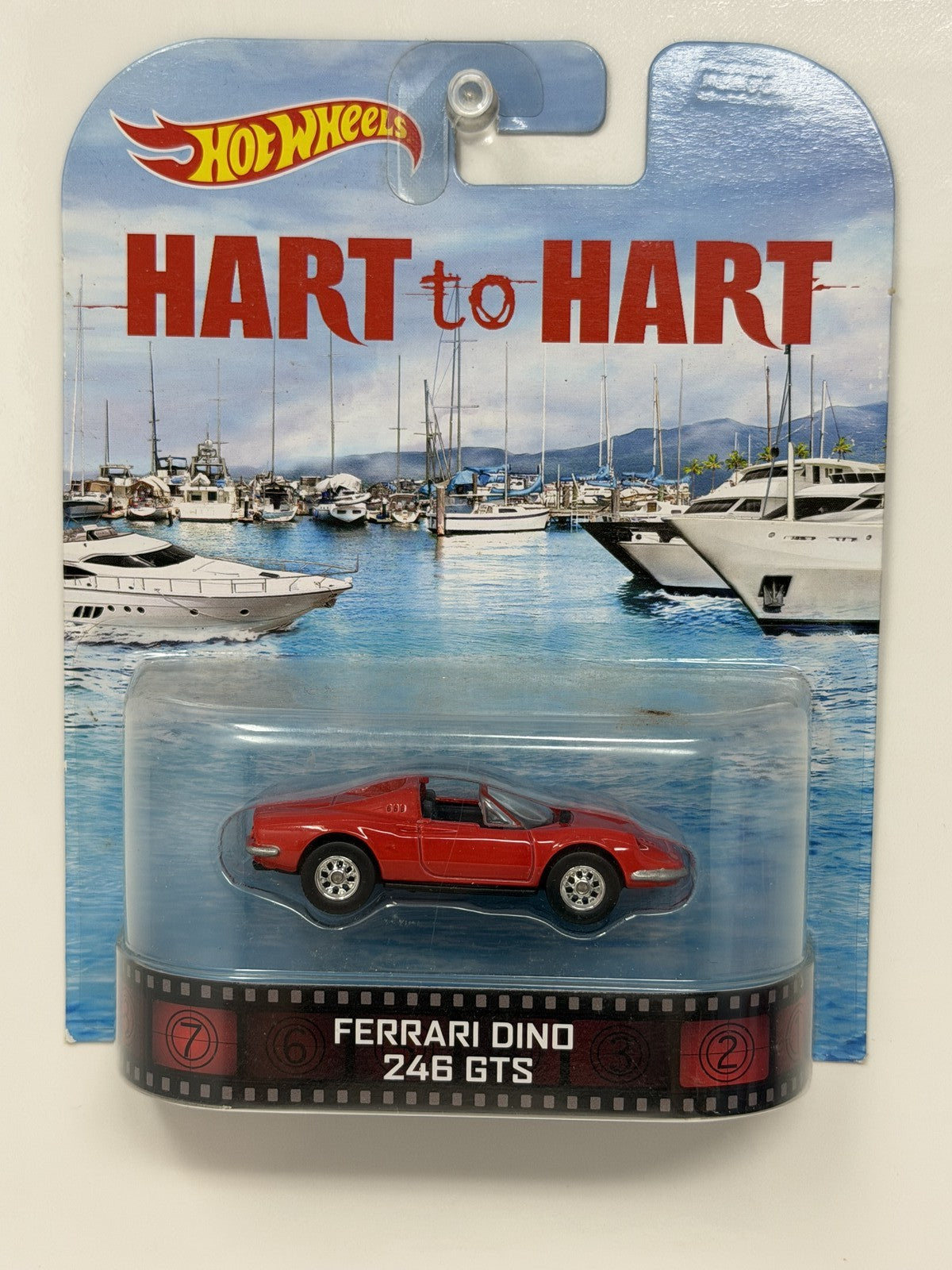 Hot Wheels Retro Entertainment Hart to Hart Ferrari Dino 246 GTS 1:64 Diecast