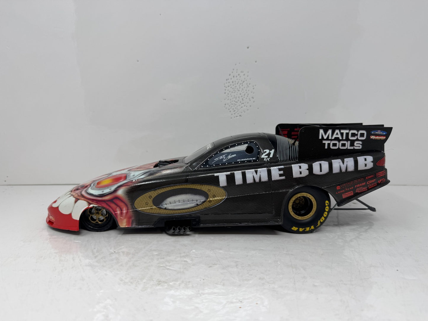 Milestone Scotty Cannon NHRA Oakley Time Bomb Firebird Funny Car 1:16 Scale