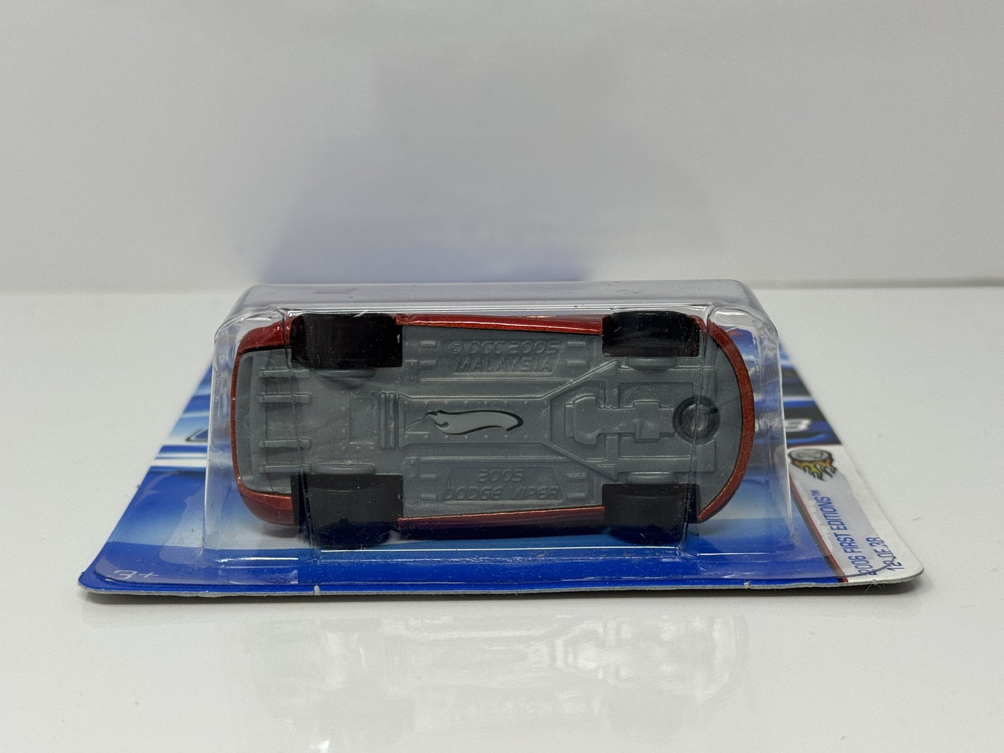 Hot Wheels 2006 First Editions 2006 Dodge Viper Coupe Red 1:64 Diecast