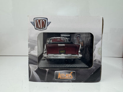 M2 Machines Auto Mods 1957 Chevrolet Bel Air Convertible 1:24 Diecast