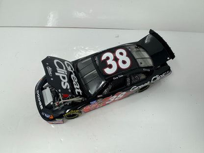 Action NASCAR Kasey Kahne #38 Great Clips 2004 Dodge Intrepid 1:24 Diecast
