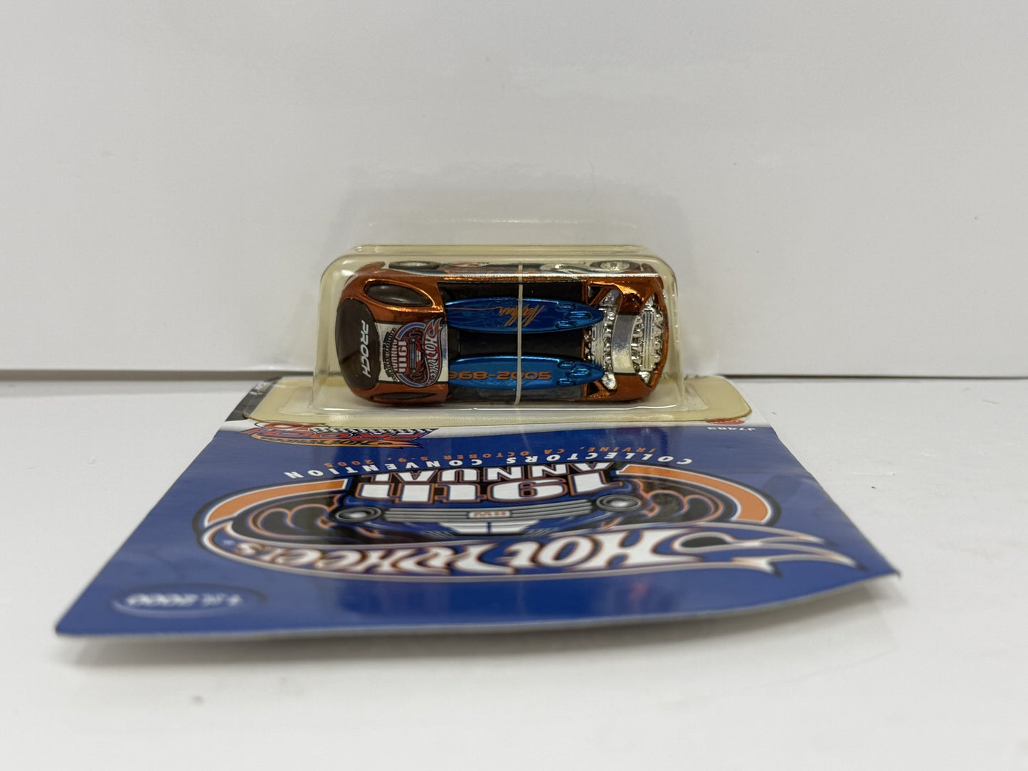Hot Wheels 2005 19th Collectors Convention Deora II 1:64 Diecast