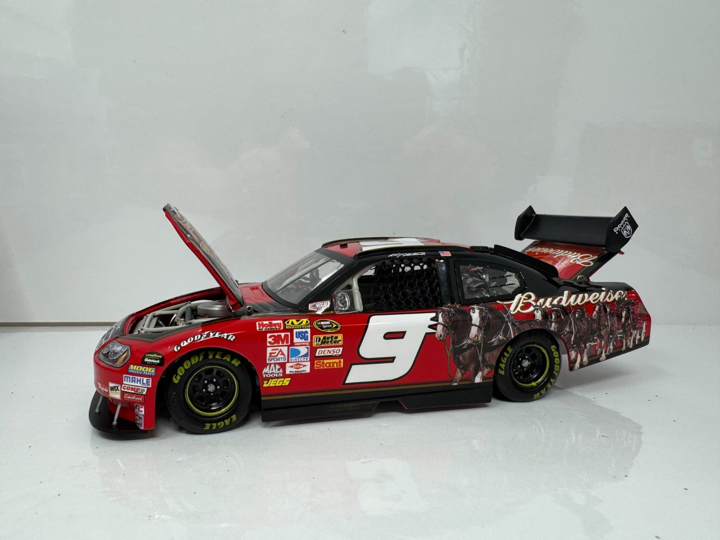 Action NASCAR Kasey Kahne #9 Clydesdale Fantasy 2008 Dodge Charger 1:24 Diecast