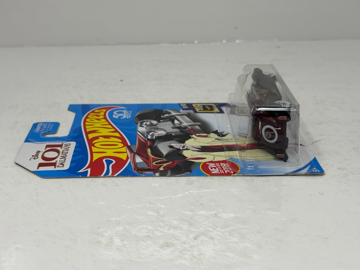 Hot Wheels Super Treasure Hunt 101 Dalmatians Cruella De Vil 1:64 Diecast