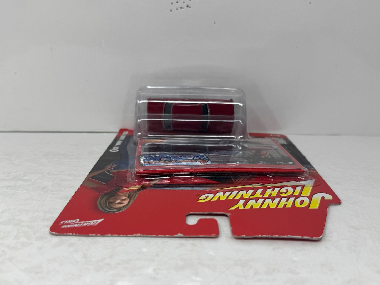 Johnny Lightning American Beauties 1966 Chevy Nova SS 1:64 Diecast