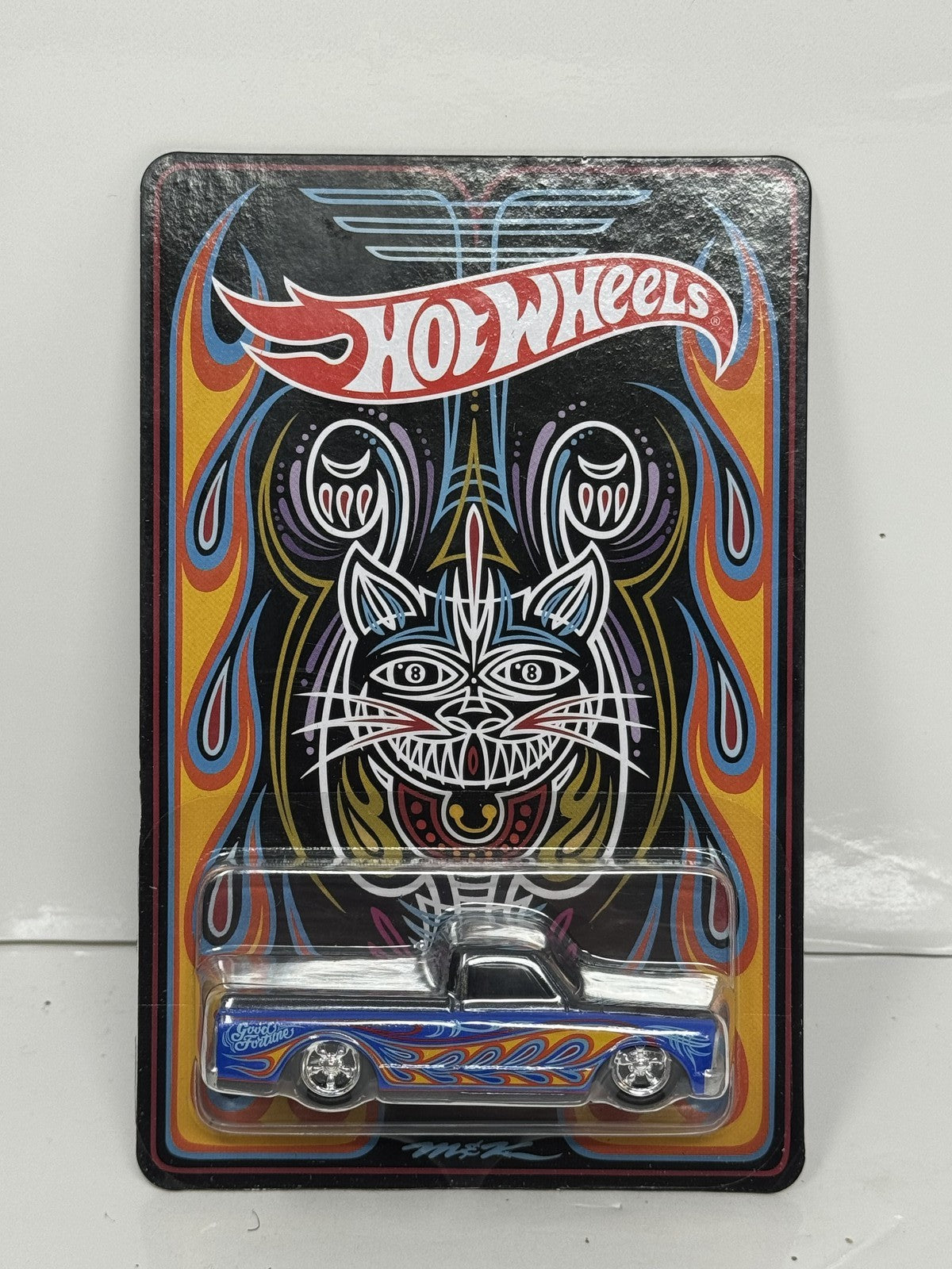 Hot Wheels 2021 Japan Convention 1969 Chevrolet C-10 1:64 Diecast