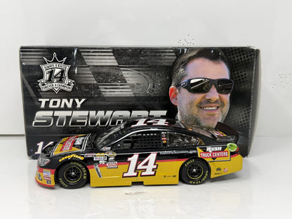 Lionel Nascar Tony Stewart #14 Rush Truck Centers 2016 Chevrolet SS 1:24 Diecast