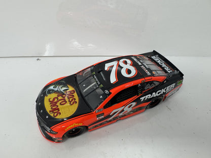 Lionel NASCAR Martin Truex Jr. #78 Bass Pro Boats 2017 Toyota Camry 1:24 Diecast