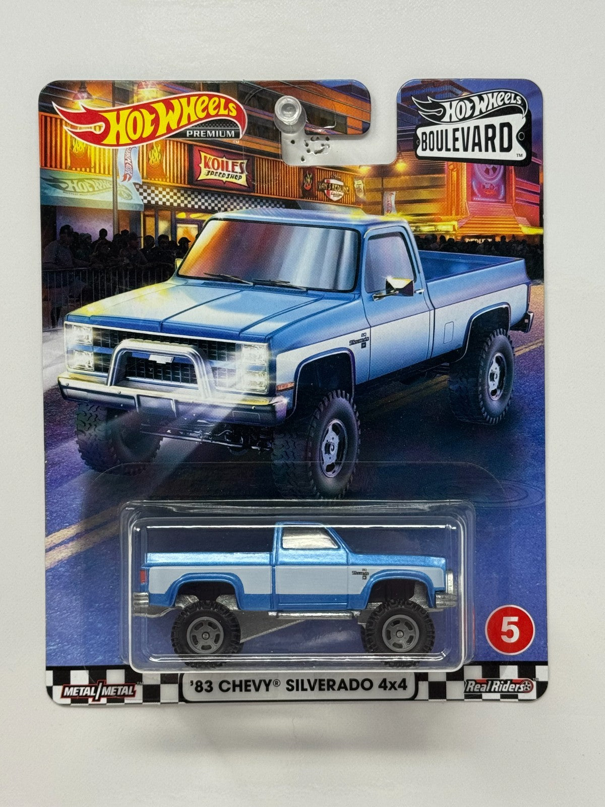 Hot Wheels Premium Boulevard #5 1983 Chevy Silverado 4x4 1:64 Diecast