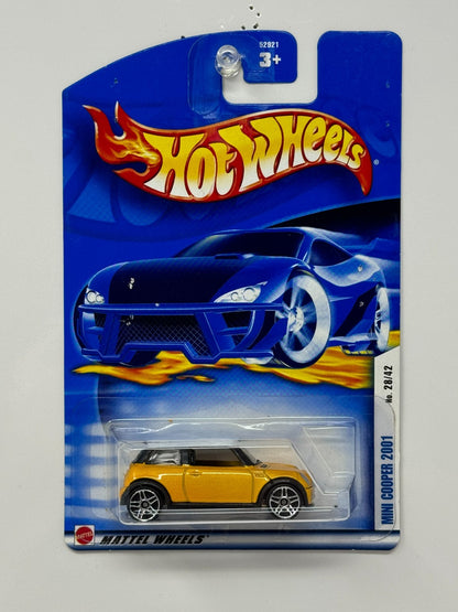 Hot Wheels 2001 Mini Cooper 1:64 Diecast Yellow
