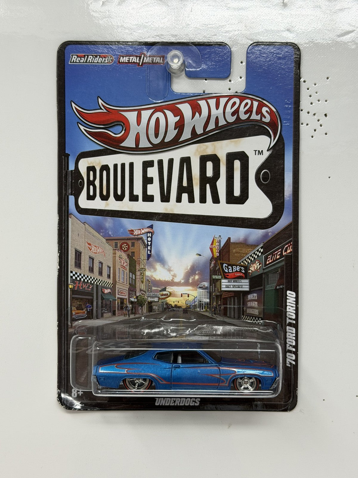 Hot Wheels Boulevard 1970 Ford Torino 1:64 Diecast Real Riders