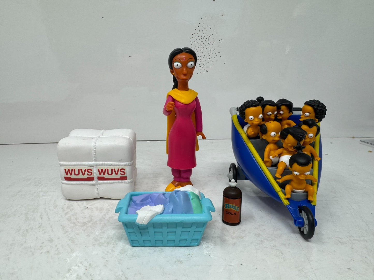 Simpsons World of Springfield Manjula & The Octuplets Playmates Figures
