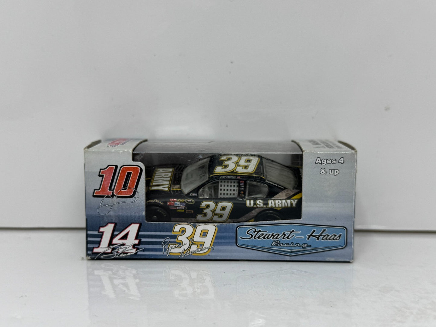 Lionel  NASCAR #39 Ryan Newman US Army 2012 Chevy Impala 1:64 Diecast